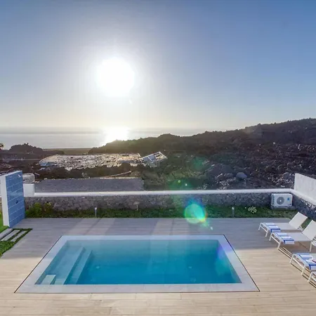 Veni Mit Pool In Norias Villa