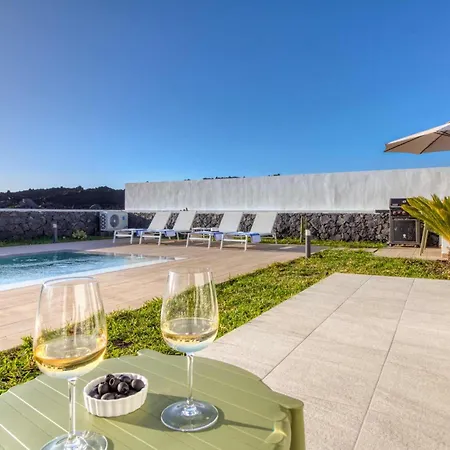 Veni Mit Pool In Norias